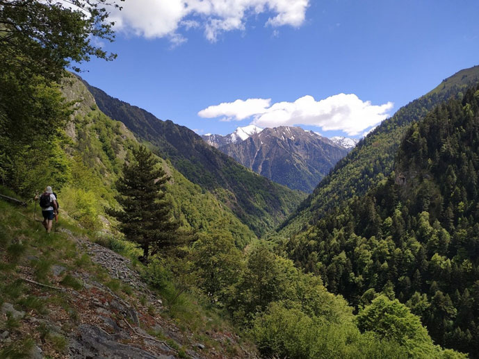 Randonnée sur plusieurs jours avec un guide - Propriété de l'agence Outdoor - Pyrénées Trekking